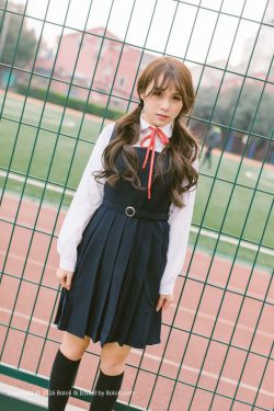 18岁未婚妈妈的秘密